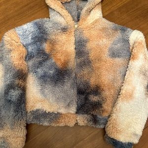 Sherpa zip up hoodie.Size Medium
